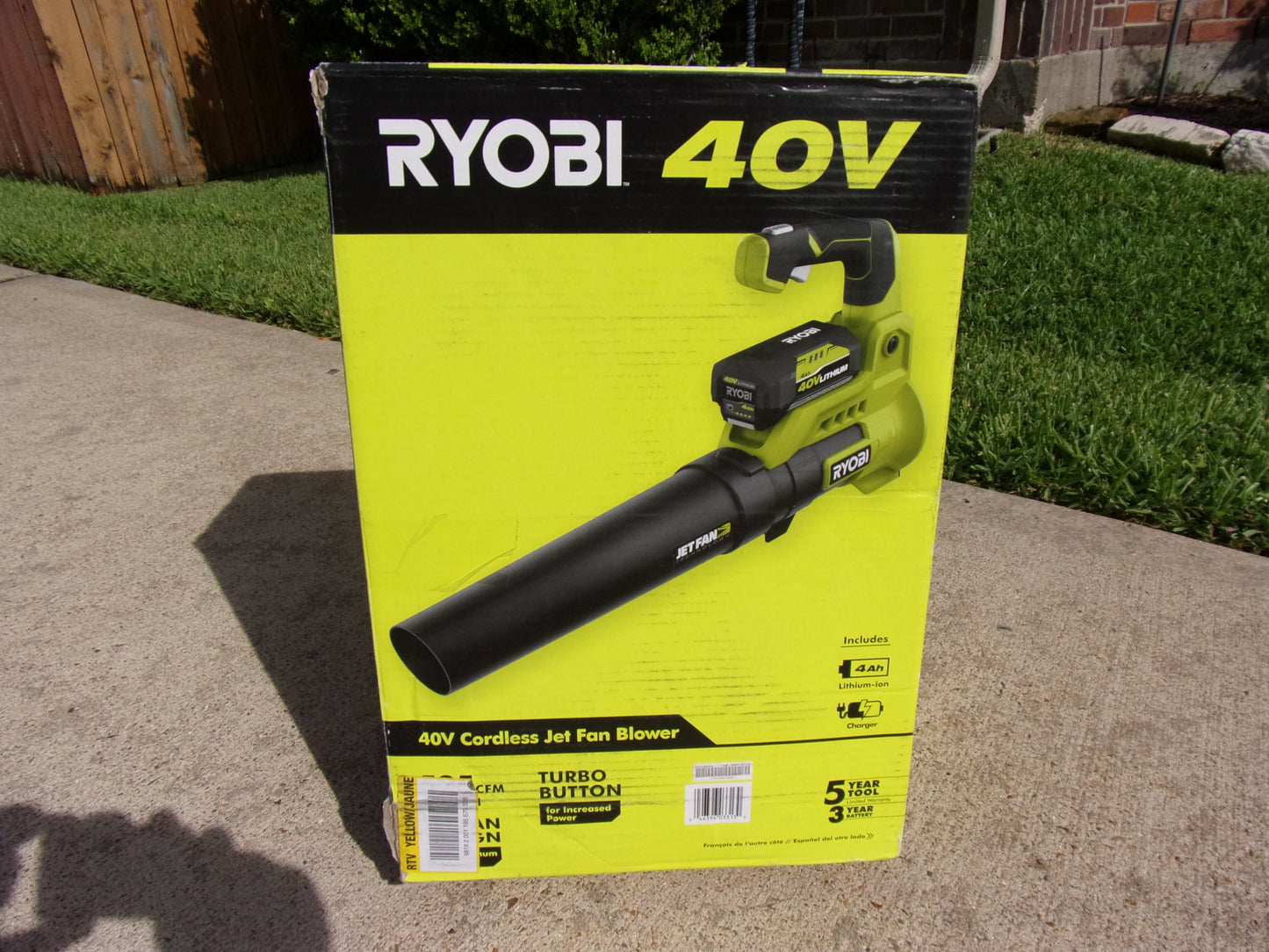 Ryobi 525 CFM 40V 110 MPH Battery Jet Fan Leaf Blower with Battery and Charger