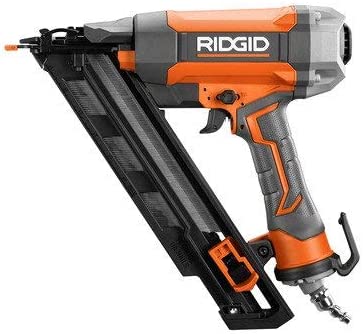 RIDGID Pneumatic 15-Gauge 2-1/2 in. Angled Finish Nailer with CLEAN DRIVE Technology, Tool Bag