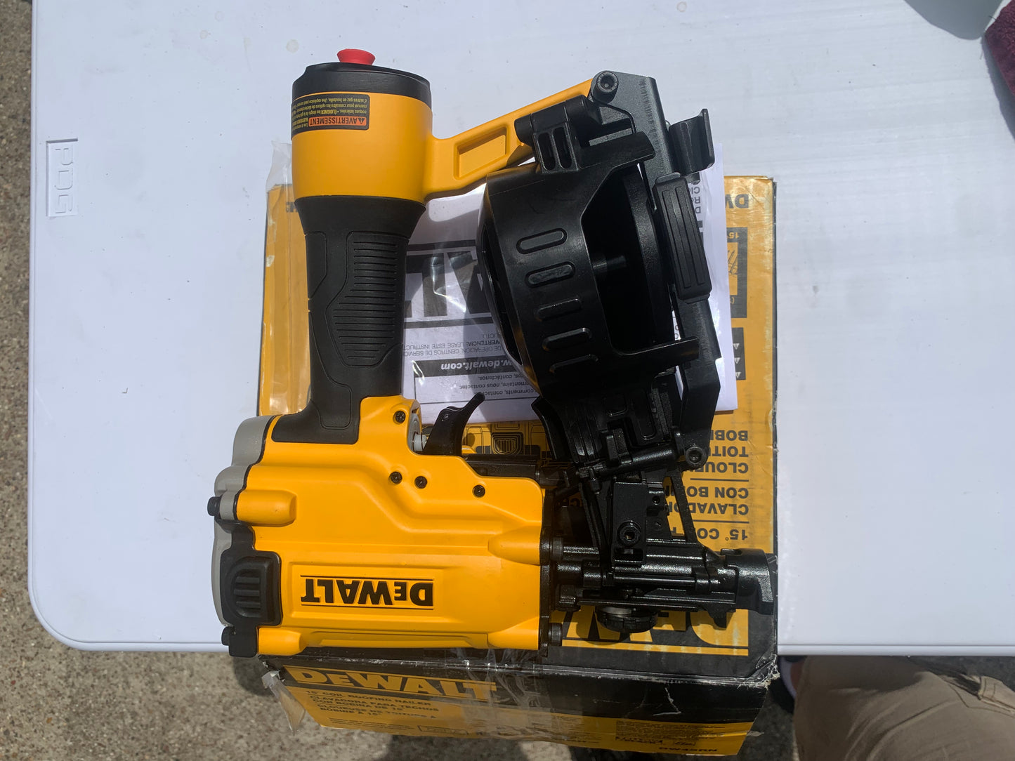 DEWALT DW45RN 15 degree Coil Roofing Nailer