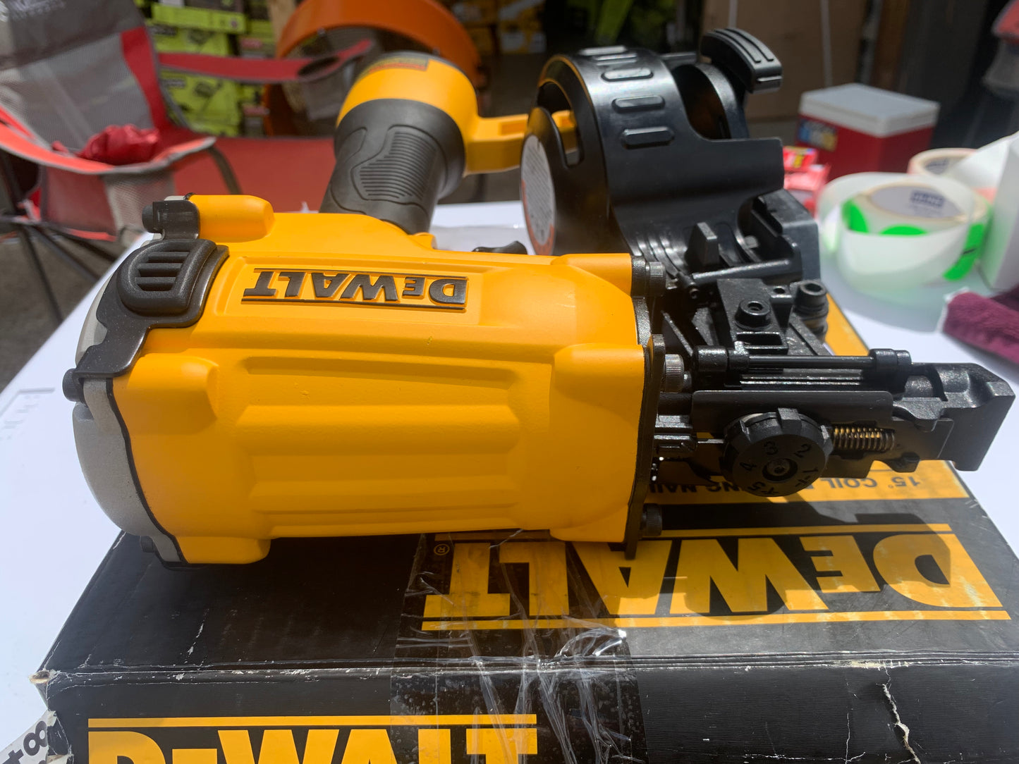 DEWALT DW45RN 15 degree Coil Roofing Nailer